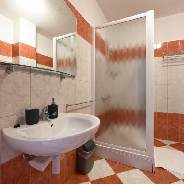 Bathroom / WC, Apartmani Amari, Apartments Amari Starigrad Paklenica, at the foot of Velebit with sea view Starigrad