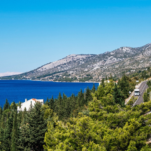 Apartmani Amari, Apartments Amari Starigrad Paklenica, at the foot of Velebit with sea view Starigrad
