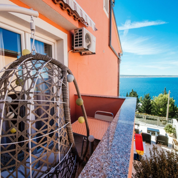 Apartmani Amari, Apartments Amari Starigrad Paklenica, at the foot of Velebit with sea view Starigrad