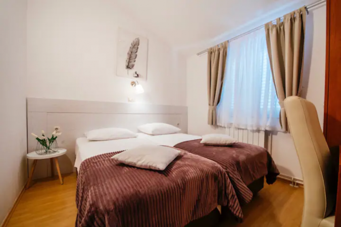 Apartments Amari Starigrad Paklenica, at the foot of Velebit with sea view Starigrad
