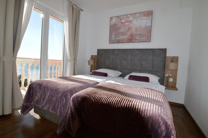 Apartments Amari Starigrad Paklenica, at the foot of Velebit with sea view Starigrad