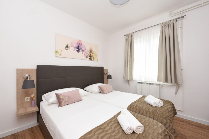 Apartments Amari Starigrad Paklenica, at the foot of Velebit with sea view Starigrad